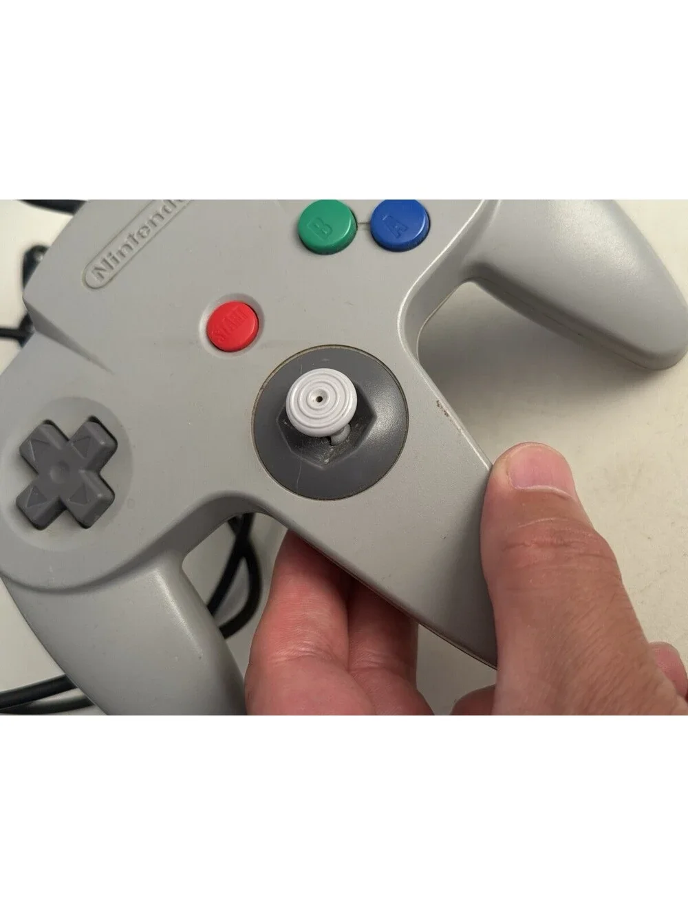 ORIGINAL Nintendo N64 Solid Gray Controller – Good Condition